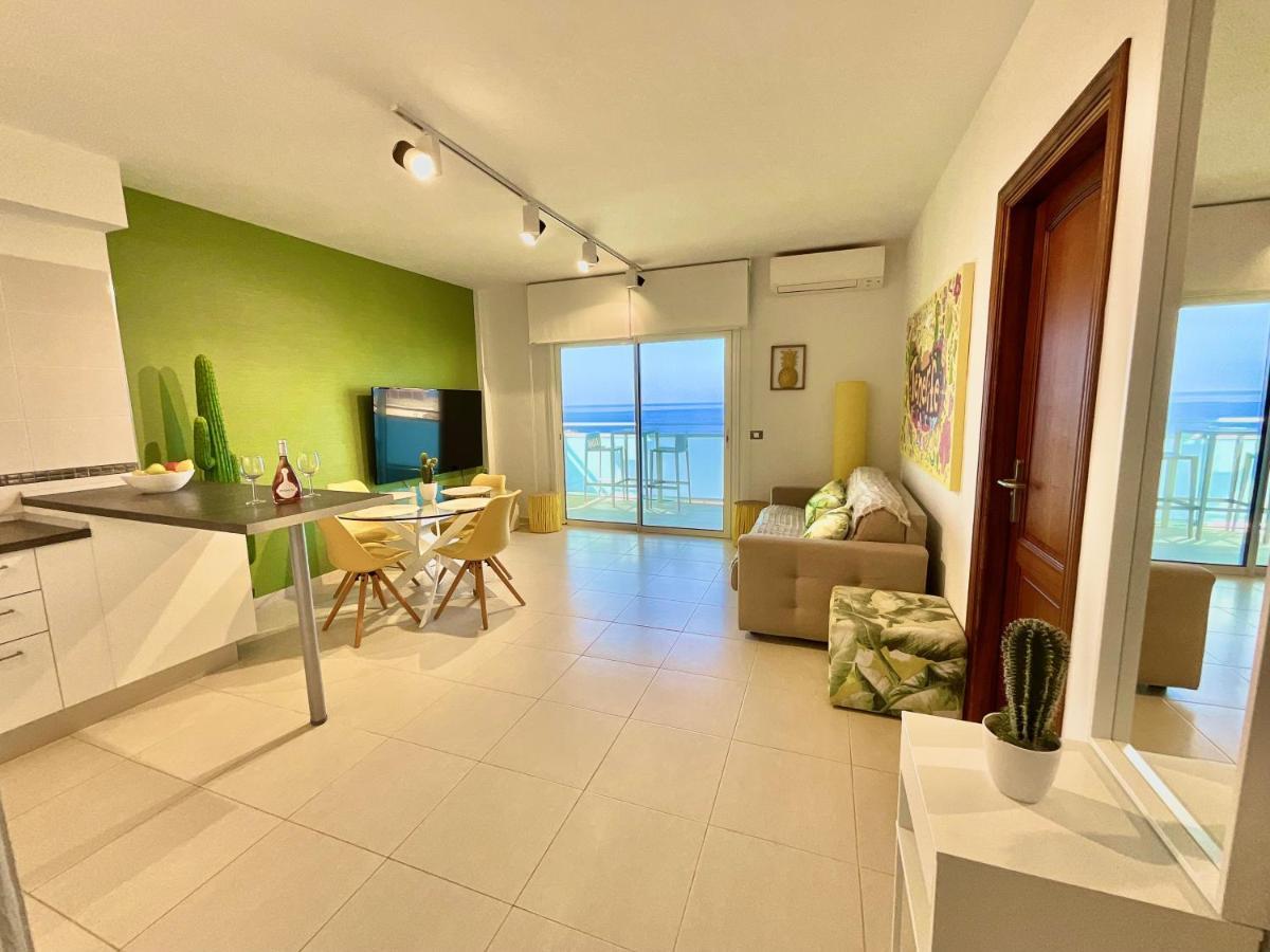 Tropical Rest Apartment Bajamar  Bagian luar foto